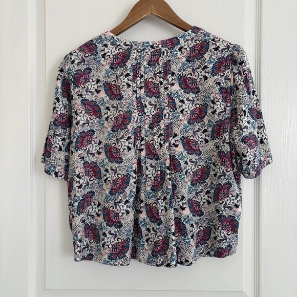 Evereve Lori Floral Pintuck Popover Blouse Medium - Picture 5 of 9